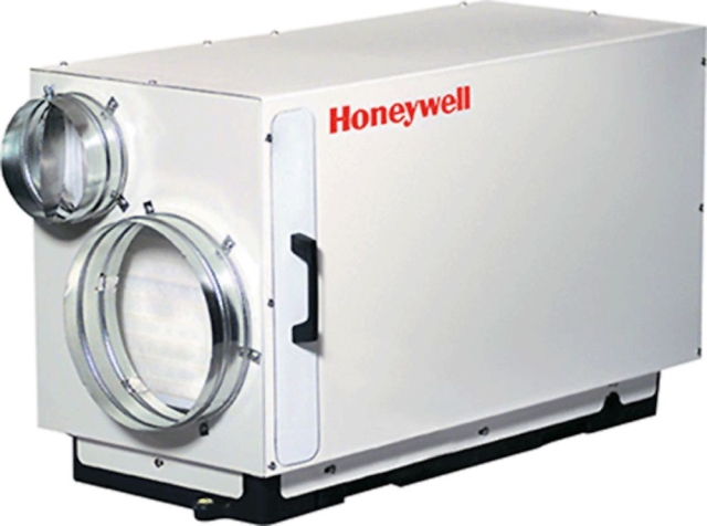 DH90A1015_001.jpg