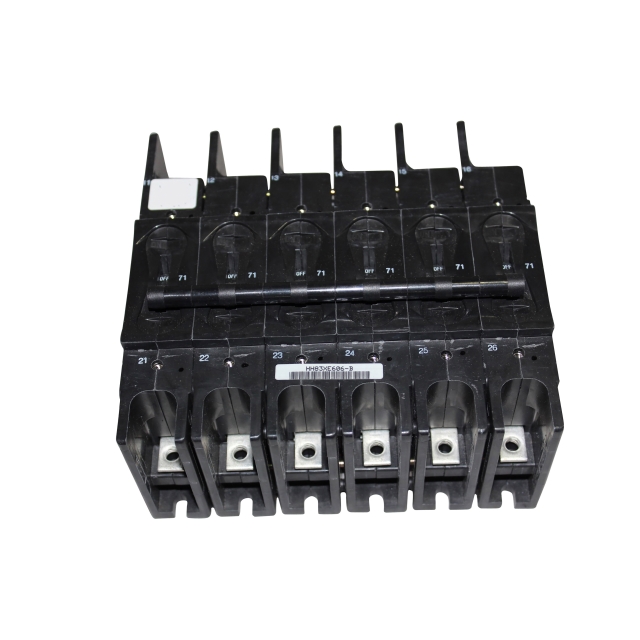 HH83XE606_001.jpg